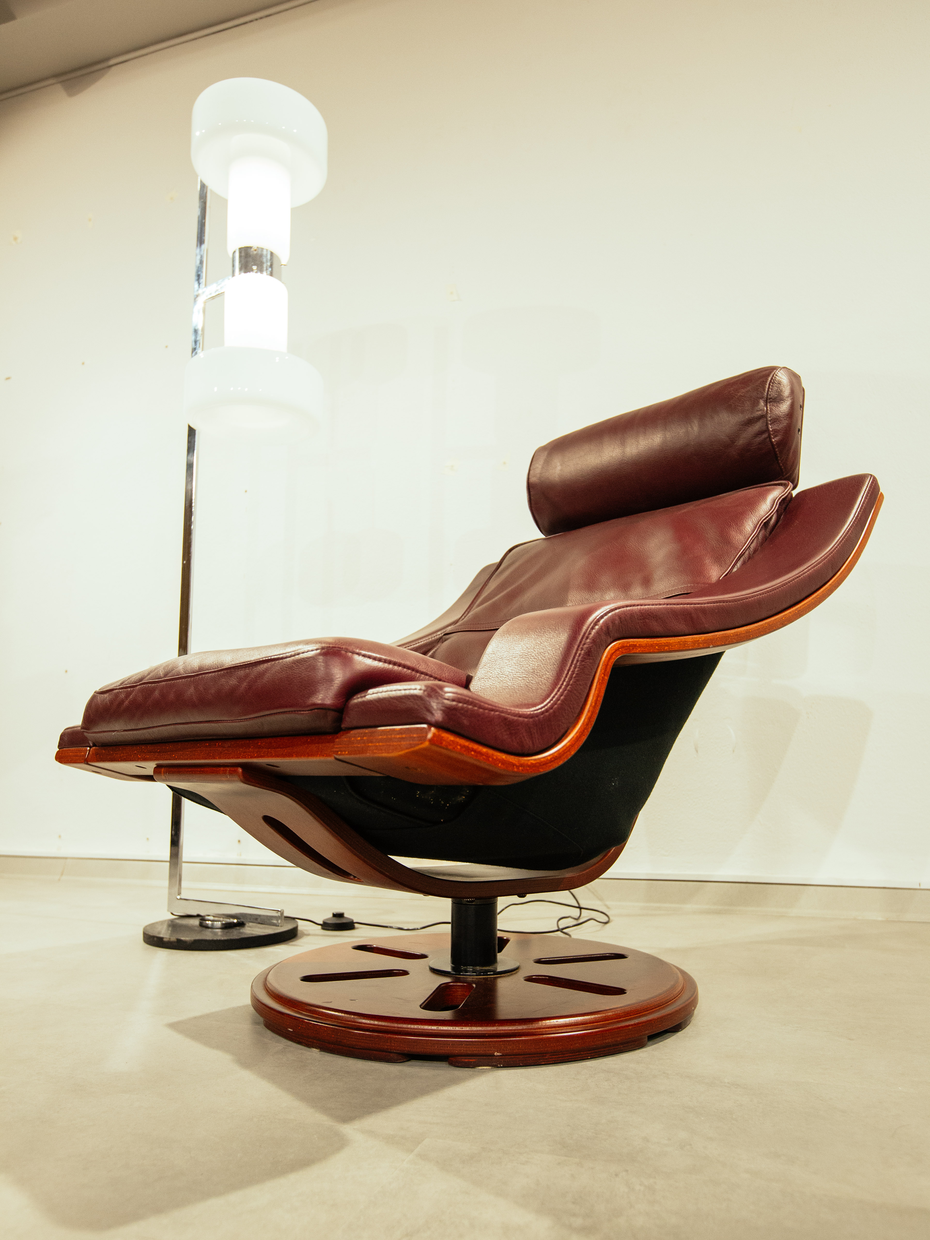 Takashi Okamura + Erik Marquardsen, Lounge Chairs (2 Pieces)
